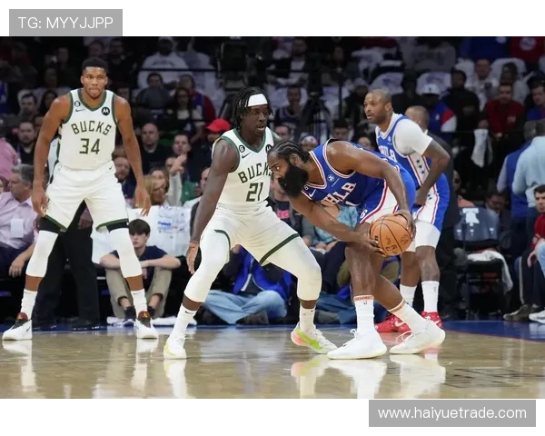 76人客场挑战雄鹿恩比德因伤缺席乔治状态良好可参赛