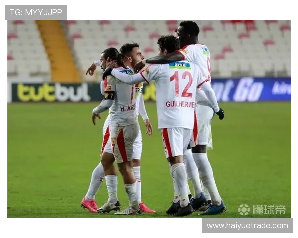 重生之路内马尔带伤上阵闪耀全场17分钟戴帽助球队客场大胜